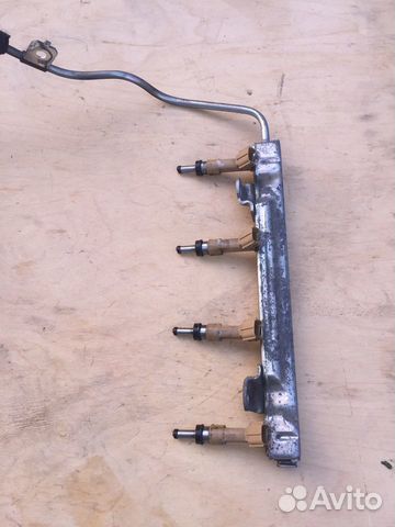 Форсунка топливная Тойота Аурис Toyota Auris