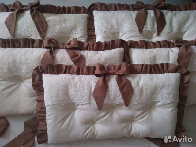 Бортики в кроватку