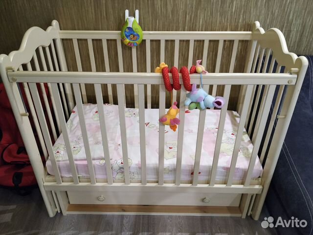Кроватка детская