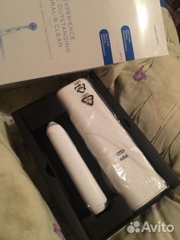 Электронная зубная щётка Oral-B Braun