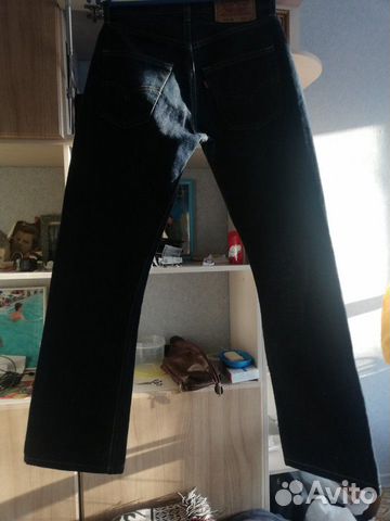 Джинсы Levis