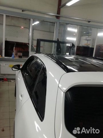 Белая Машина С Черной Крышей Фото