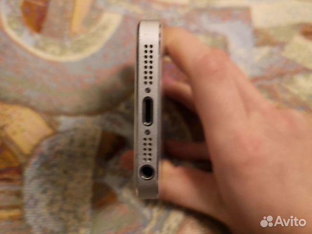 Продам iPhone 5 Продам iPhone 5
