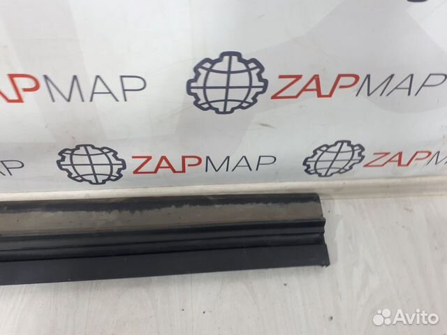 Накладка двери передней левой Lexus RX 200t L20