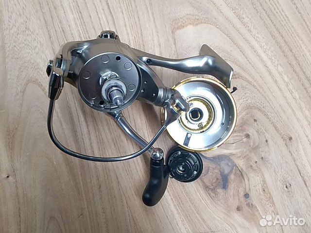 Катушка Daiwa Exist 3000 Катушка Daiwa Exist 3000