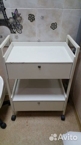 Тумба белая