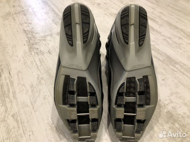 Лыжные ботинки Salomon rs carbon с креплением Salo Лыжные ботинки Salomon rs carbon с креплением Salo