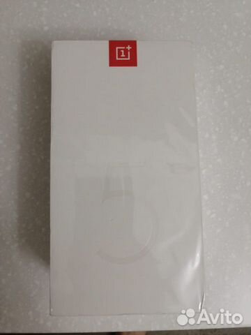 Коробка от телефона One plus 5t