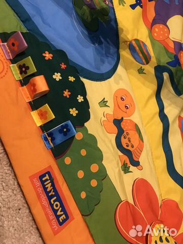 Развивающий детский коврик tiny love