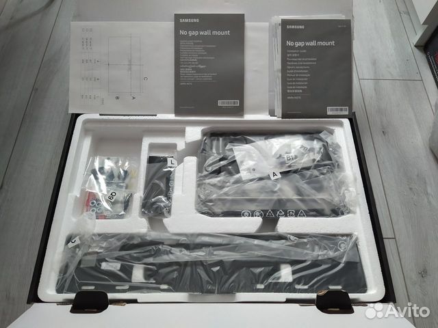 Фирменный кронштейн для TV SAMSUNG WMN-M21E новый Фирменный кронштейн для TV SAMSUNG WMN-M21E новый