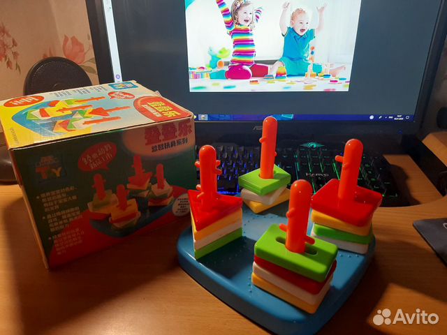 Развивающие игрушки