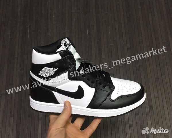 Nike Air Jordan 1 Black White (36 
