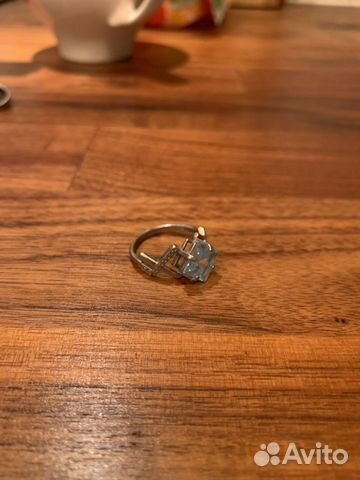 Серебряное кольцо с фианитами