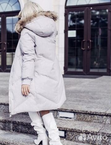 Пуховик новый зимний 44-46 светло-серый Пуховик новый зимний 44-46 светло-серый
