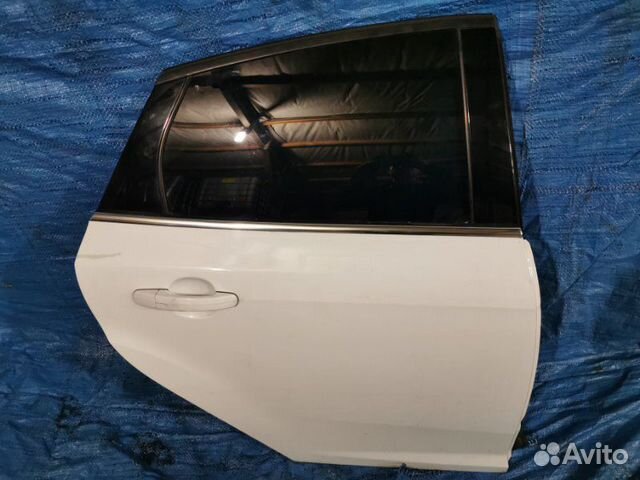 Дверь задняя правая Ford Focus 3 2011