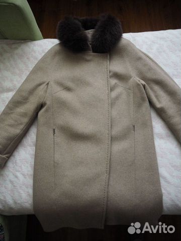 Зимнее пальто с мехом Зимнее пальто с мехом