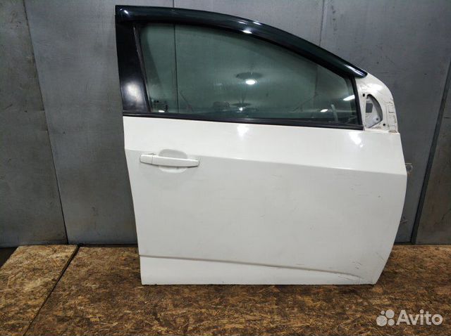 Дверь передняя правая Chevrolet Aveo T300 1.6 Дверь передняя правая Chevrolet Aveo T300 1.6