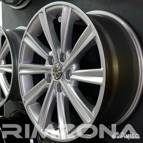 Новые диски Toyota Camry V50 R18 на Lexus, Toyot Новые диски Toyota Camry V50 R18 на Lexus, Toyot