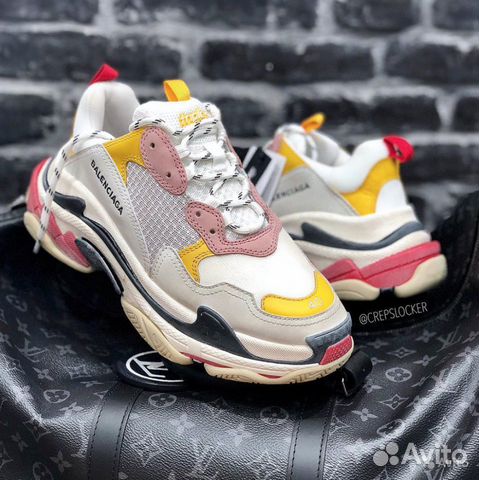Кеды Balenciaga triple s Кеды Balenciaga triple s