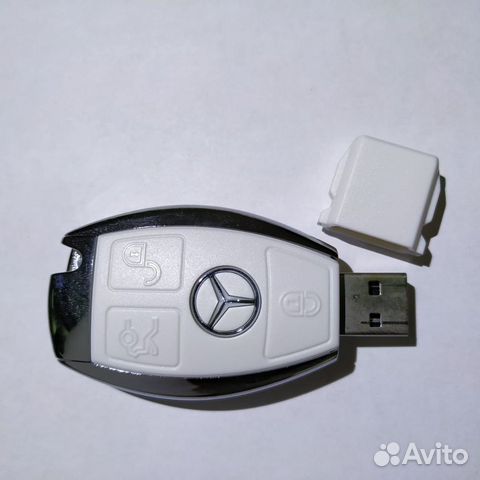 Флешка в виде ключа Mercedes-Benz Флешка в виде ключа Mercedes-Benz