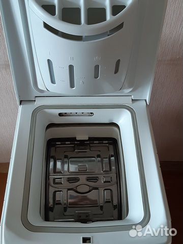 Стиральная машина с вертикальной загрузкой Стиральная машина с вертикальной загрузкой