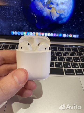 Наушники Apple AirPods Наушники Apple AirPods