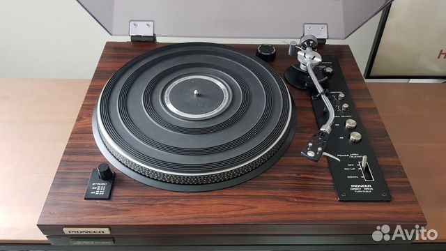 Проигрыватель вес. Pioneer pl 1200.