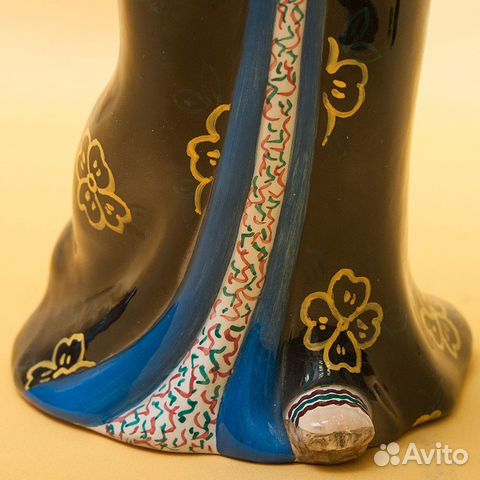 Фаянсовая Статуэтка Фаянсовая Статуэтка