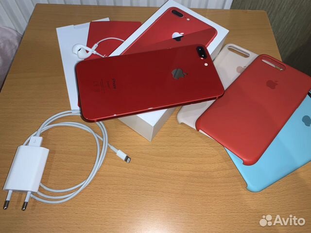 iPhone 8 plus red 64gb