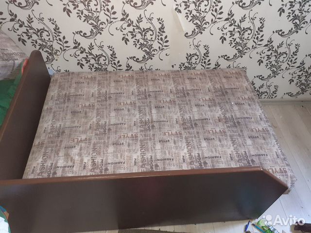 Кровать Кровать