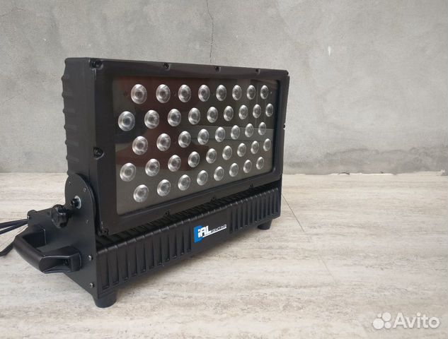 Прожектор dialighting LED washer 42 4-IN-1ledsip65 Прожектор dialighting LED washer 42 4-IN-1ledsip65