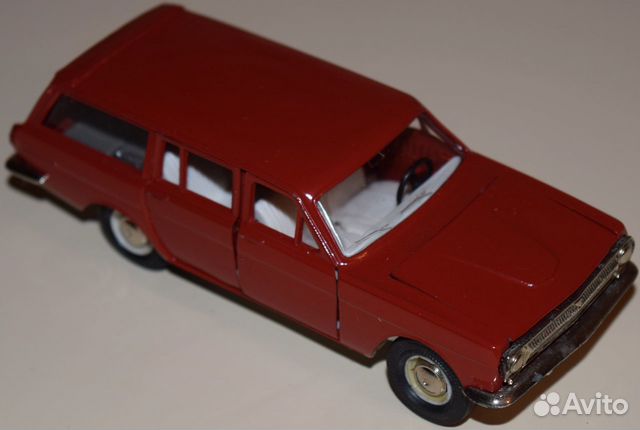 Масштабная модель автомобиля Газ масштаб 1/43