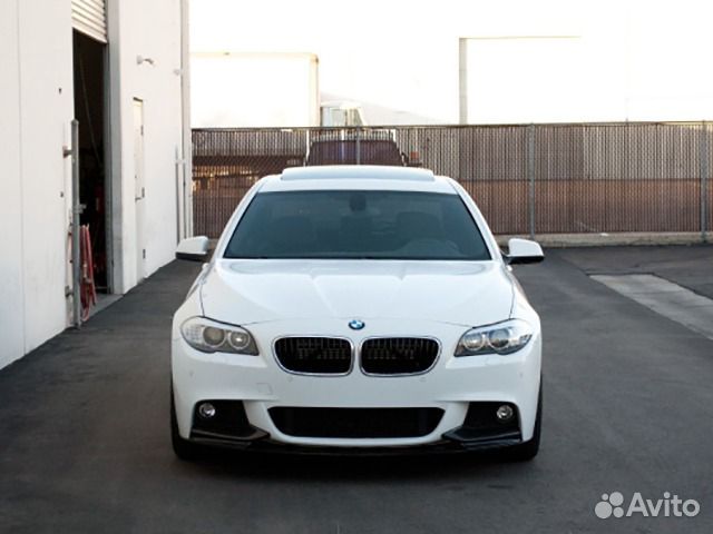 Накладка переднего бампера BMW 5 F10 M Performance Накладка переднего бампера BMW 5 F10 M Performance