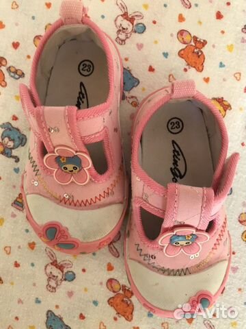 Туфли, кеды 23