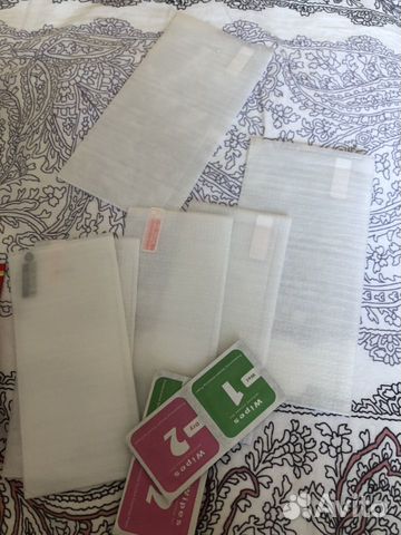 Стёкла на айфон 6+ и 5s