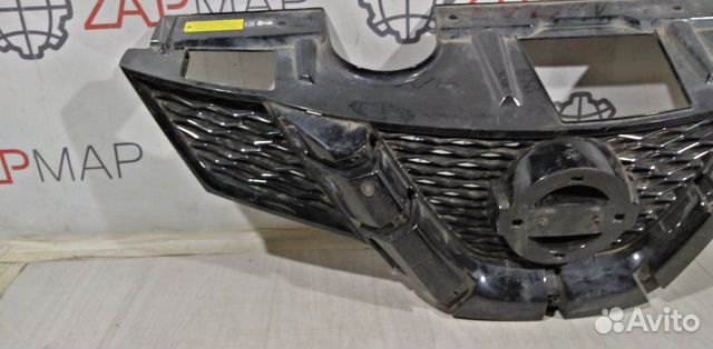 Решетка радиатора Nissan X-Trail T32