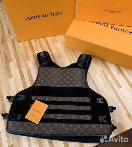 Аксессуар Louis Vuitton Аксессуар Louis Vuitton
