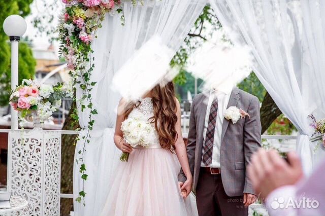 Шикарное свадебное платье