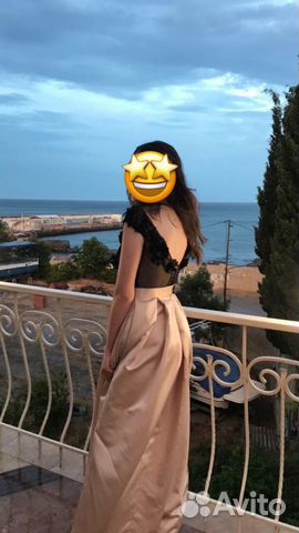 Платье вечернее