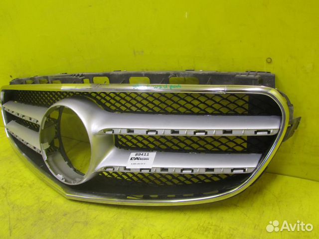 Решетка радиатора Mercedes-Benz E-klasse W212 (201 Решетка радиатора Mercedes-Benz E-klasse W212 (201