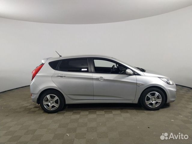 Hyundai Solaris 1.6 AT, 2011, 123 195 км