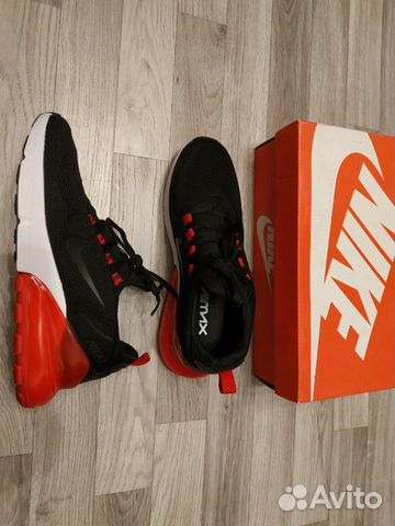 Кроссовки Nike Air Max 270 Кроссовки Nike Air Max 270