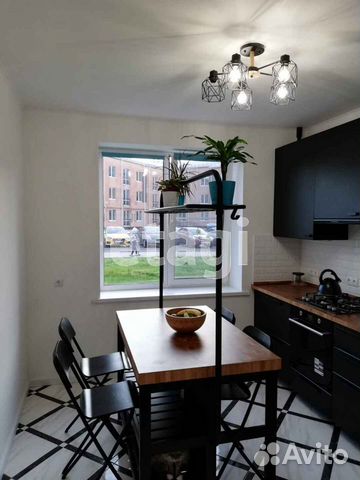 2-к квартира, 52 м², 1/3 эт.
