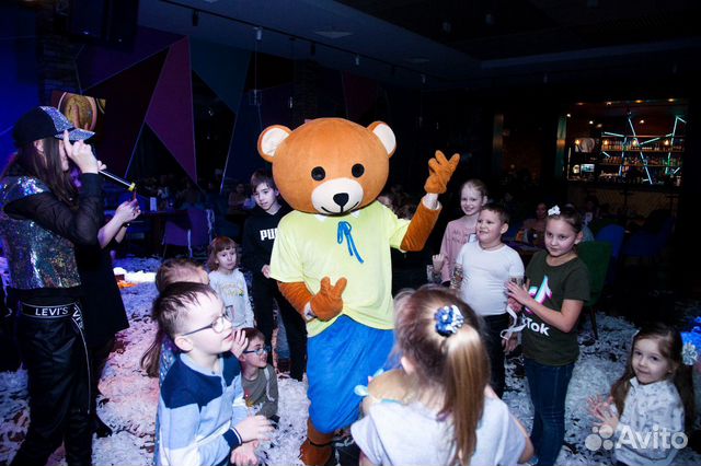 Аниматоры крио шоу, бумажное шоу, лазерное шоу Аниматоры крио шоу, бумажное шоу, лазерное шоу