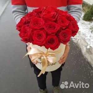 Роза в шляпной коробке