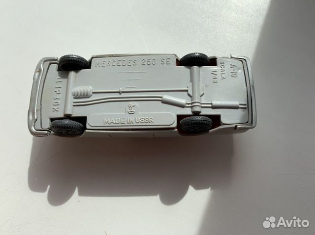 Mercedes 250 SE made IN ussr Mercedes 250 SE made IN ussr