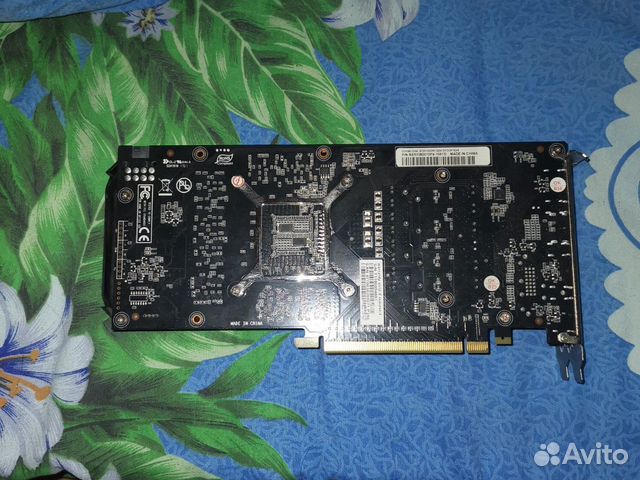 Видеокарта GTX 1060 3GB Видеокарта GTX 1060 3GB