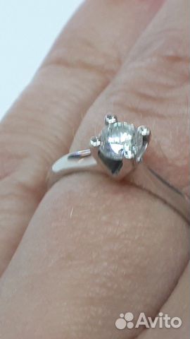 Золотое кольцо эпл 585 с бриллиантом 0,24 ct Золотое кольцо эпл 585 с бриллиантом 0,24 ct
