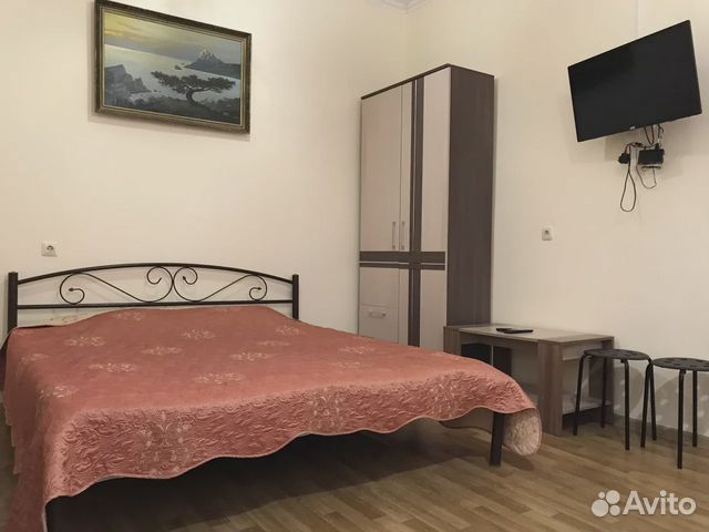 1-к квартира, 52 м², 1/3 эт. 1-к квартира, 52 м², 1/3 эт.