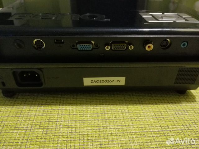 Проектор. BenQ MP610